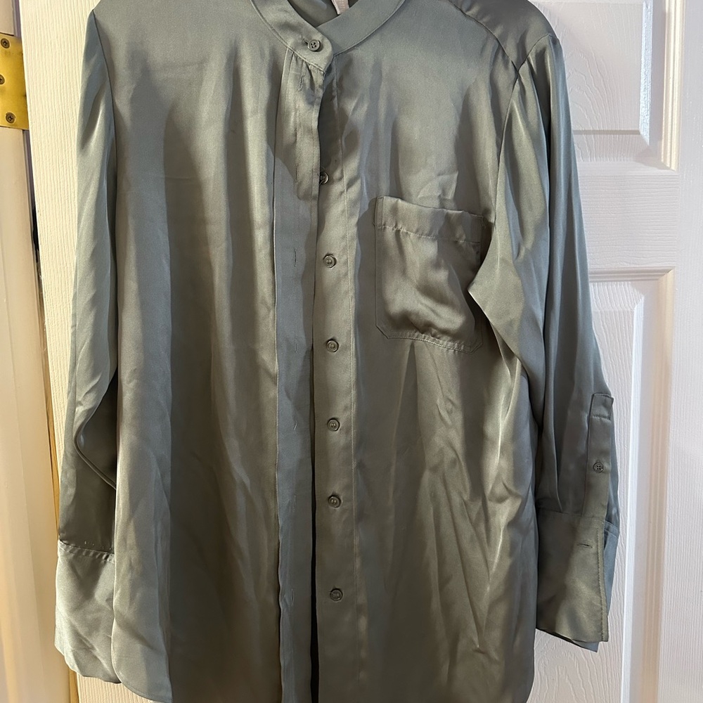 H&M Dark Gray Shirt